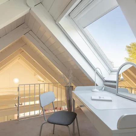 Appartement Blaupause Mit Seezugang Und Wiese Zum Entspannen Île de Reichenau
