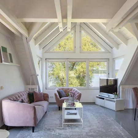 Appartement Blaupause Mit Seezugang Und Wiese Zum Entspannen *